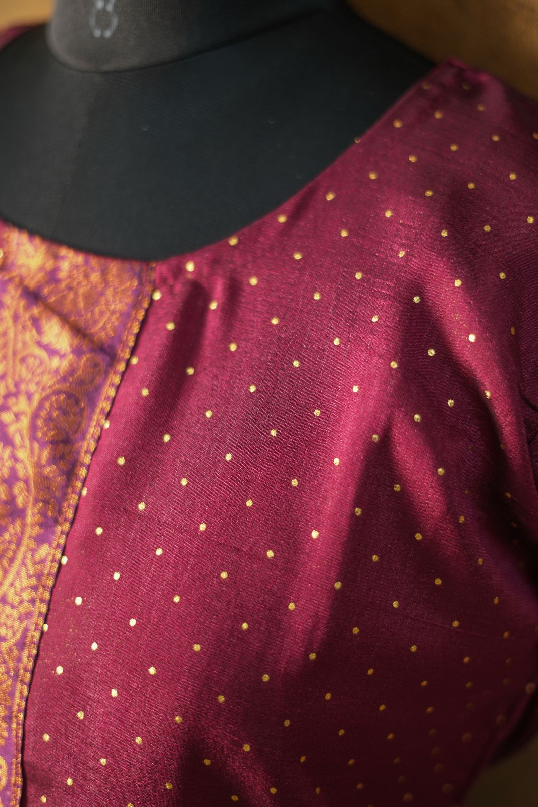 Elegant Polyester Cotton Kurti – Perfect Blend of Comfort & Style