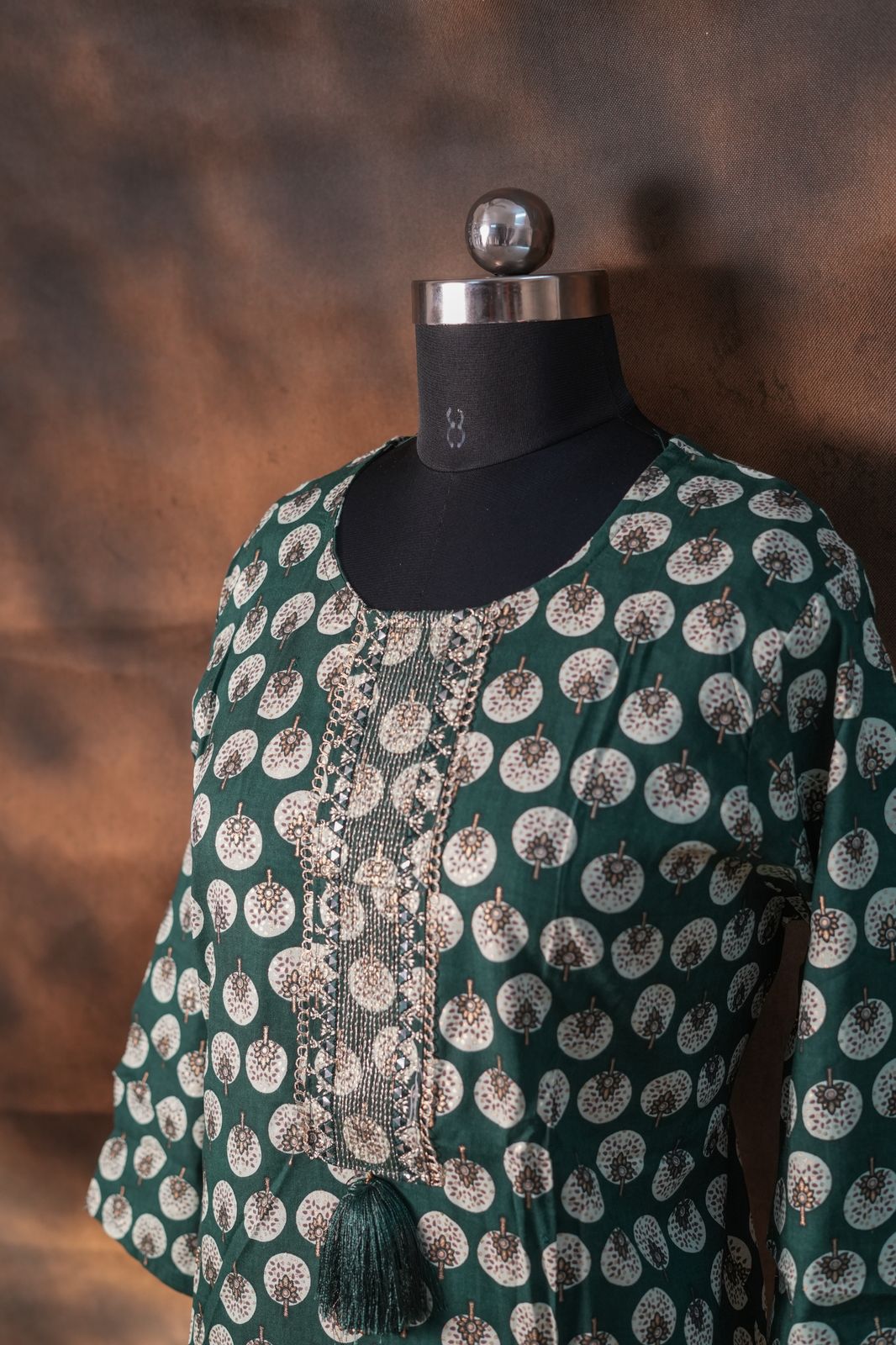 Elegant Polyester Cotton Kurti – Perfect Blend of Comfort & Style