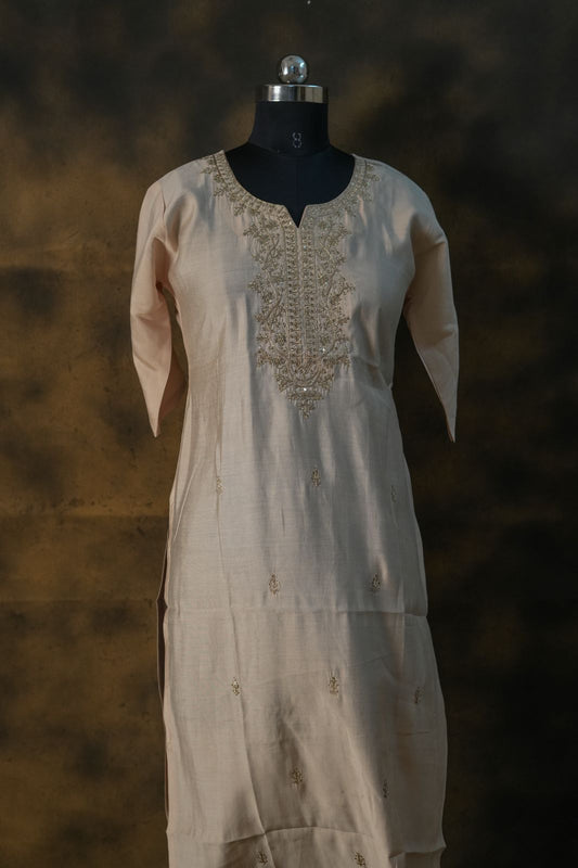 Elegant Polyester Cotton Kurti – Perfect Blend of Comfort & Style